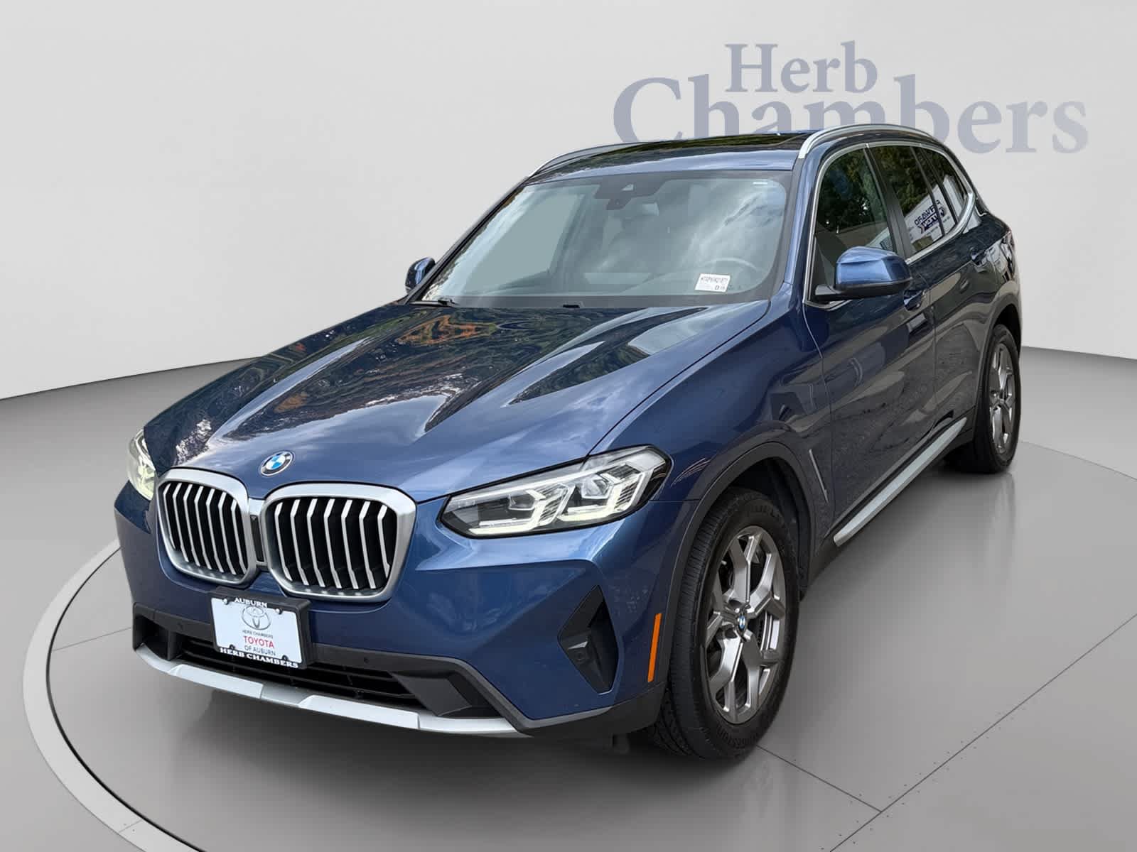 Used 2022 BMW X3 xDrive30i AWD/4WD image 11