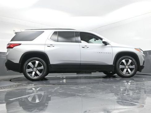 Used 2020 Chevrolet Traverse LT w/ LT Premium Package FWD image 55