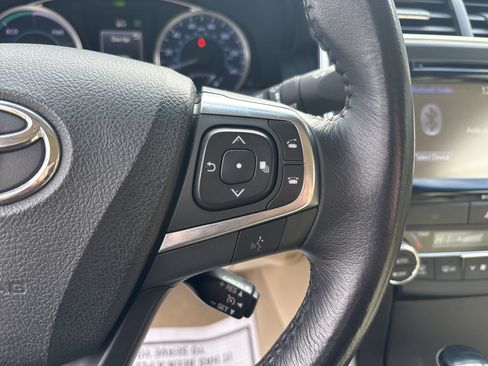 Used 2017 Toyota Camry XLE image 20