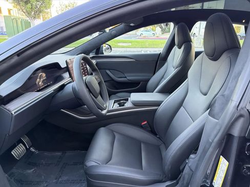 Used 2025 Tesla Model S image 23
