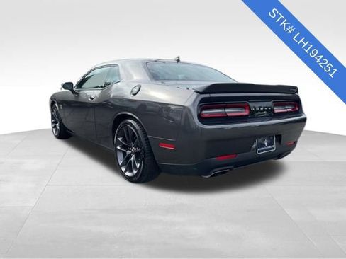 Used 2020 Dodge Challenger R/T Scat Pack image 4