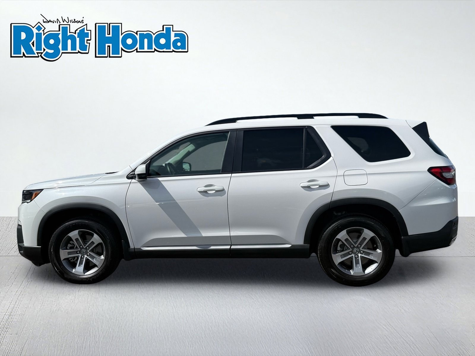 Certified 2026 Honda Pilot EX-L image 4
