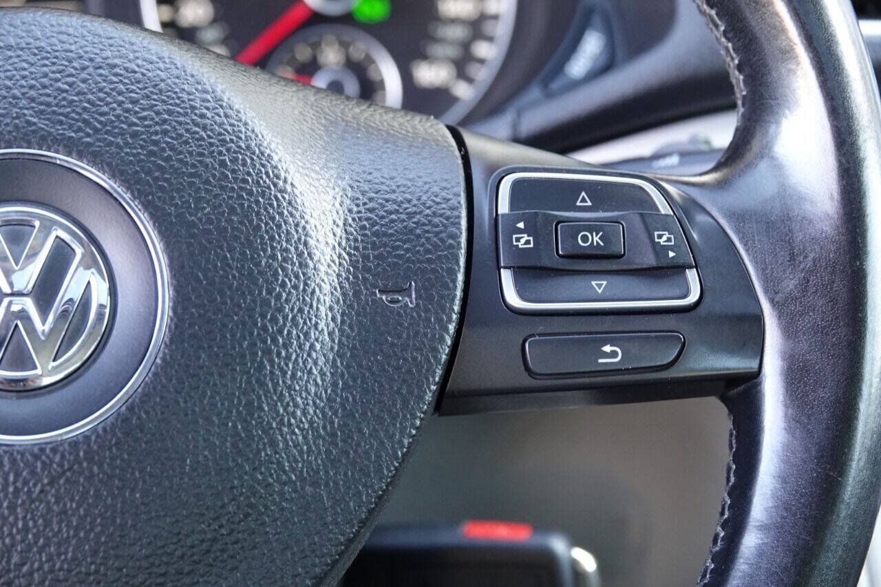 Used 2012 Volkswagen Passat 2.5 SE FWD image 73