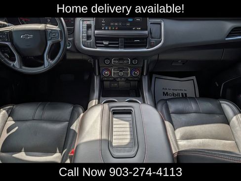 Used 2021 Chevrolet Suburban RST w/ Luxury Package RWD image 12