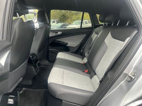 Used 2023 Volkswagen ID.4 Pro image 15