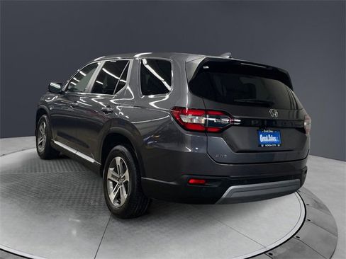 Certified 2024 Honda Pilot EX-L image 3