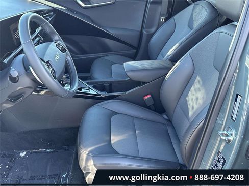 Certified 2024 Kia Niro EX image 15