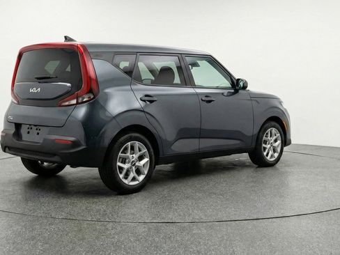 Used 2025 Kia Soul LX w/ LX Technology Package image 9