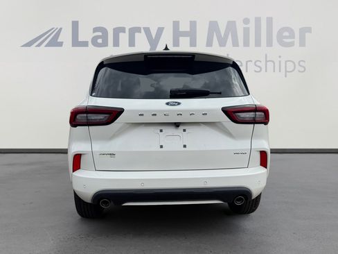 New 2024 Ford Escape ST-Line Select w/ Tech Pack #2 image 4