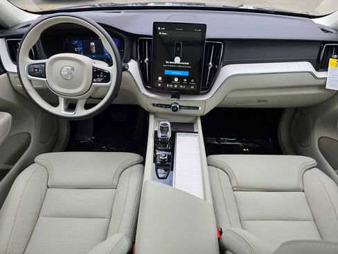 New 2026 Volvo XC60 T8 Ultra w/ Protection Package Premier image 18