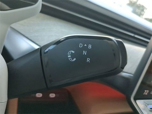 New 2025 Volkswagen ID. Buzz Pro S Plus image 27