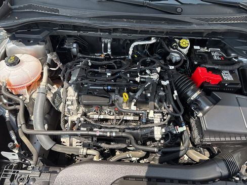 Used 2022 Ford Escape SEL image 31