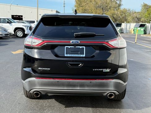 Used 2018 Ford Edge Titanium w/ Equipment Group 301A image 9