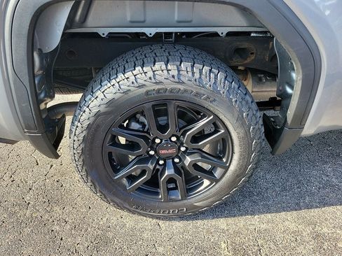 Used 2023 GMC Sierra 1500 Elevation AWD/4WD image 7