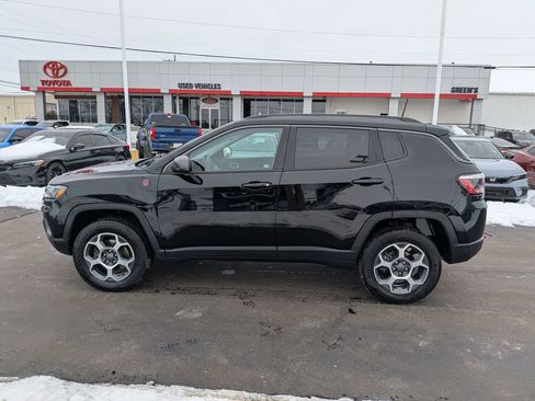 Used 2022 Jeep Compass Trailhawk w/ Sun and Sound Group image 4