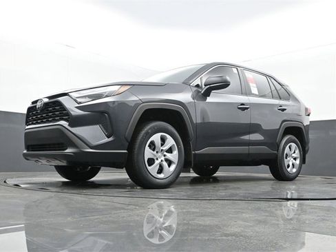 New 2025 Toyota RAV4 LE image 27