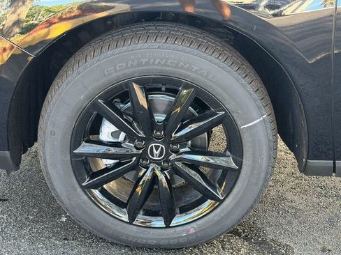 New 2026 Acura RDX SH-AWD image 13