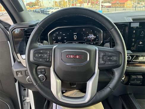 Used 2025 GMC Sierra 1500 Elevation w/ Elevation Premium Package image 14