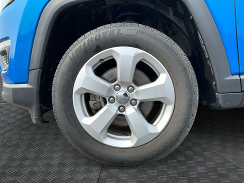 Used 2018 Jeep Compass Latitude w/ Popular Equipment Group image 12