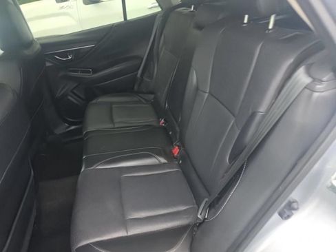 Used 2020 Subaru Outback Limited AWD/4WD image 11