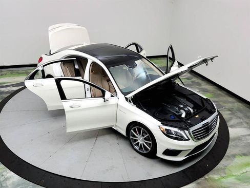 Used 2014 Mercedes-Benz S 63 AMG 4MATIC Sedan image 37