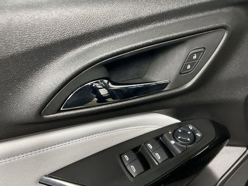 Certified 2025 Chevrolet Trax LT w/ LT Convenience Package image 22