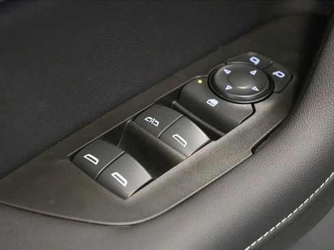 New 2025 Chevrolet Blazer LT w/ Midnight/Sport Edition image 12