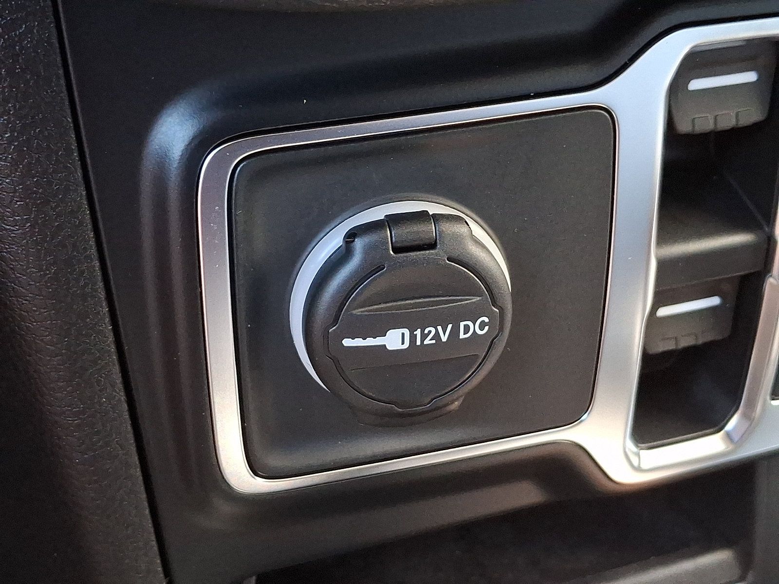 New 2026 Jeep Gladiator Sport AWD/4WD image 15