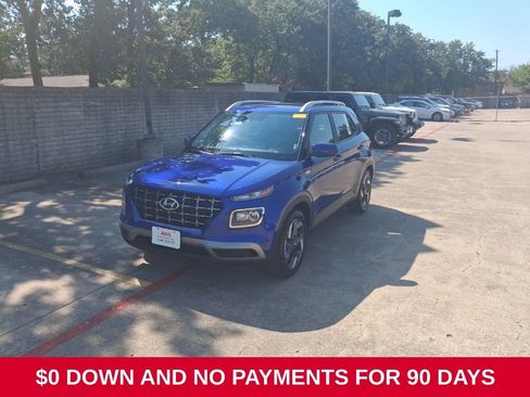 Used 2025 Hyundai Venue SEL FWD image 1