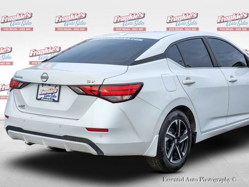 Used 2024 Nissan Sentra SV FWD image 5
