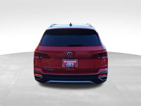 Used 2022 Volkswagen Taos SE image 6