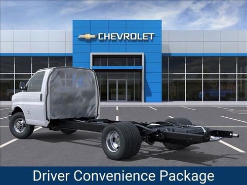 New 2026 Chevrolet Express 3500 w/ Power Convenience Package image 3