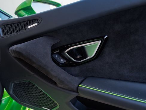 Used 2023 Lamborghini Huracan Tecnica image 46