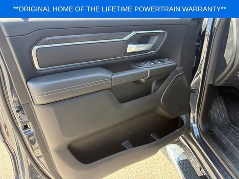 New 2026 RAM 1500 Big Horn AWD/4WD image 9