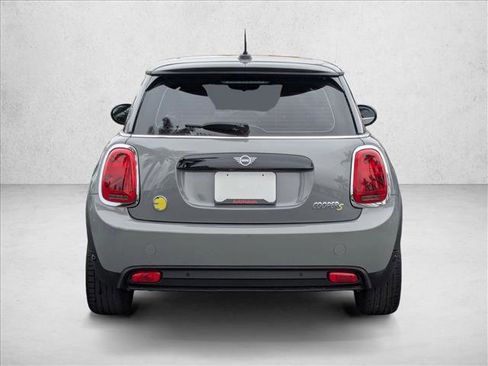 Used 2023 MINI Cooper SE image 7