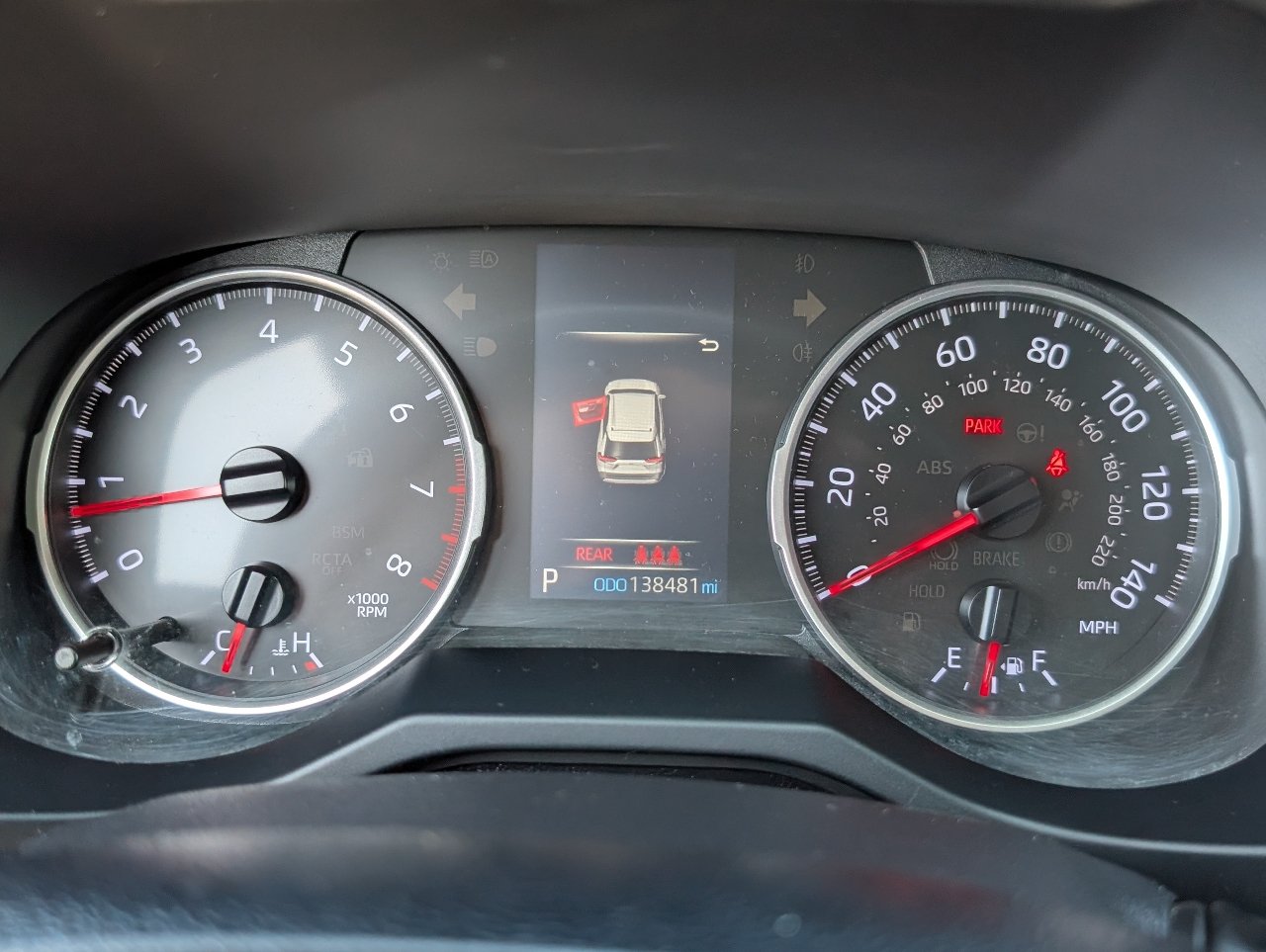 Used 2019 Toyota RAV4 LE w/ Carpet Mat Package FWD image 19