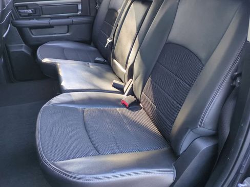 Used 2014 RAM 1500 Sport w/ Remote Start & Security Group image 19