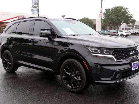 Used 2023 Kia Sorento SX FWD image 12