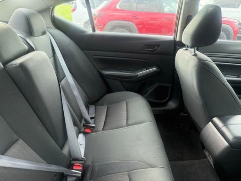 Used 2025 Nissan Altima 2.5 SV image 7