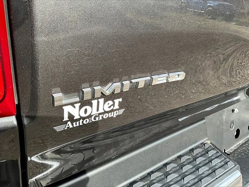 Used 2022 RAM 1500 Limited image 8