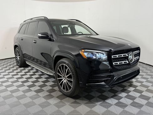 Used 2023 Mercedes-Benz GLS 450 4MATIC image 7