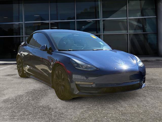 Used 2021 Tesla Model 3 Standard Range Plus RWD image 2