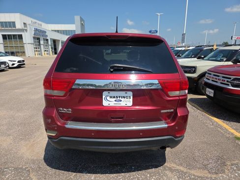 Used 2012 Jeep Grand Cherokee Limited AWD/4WD image 4