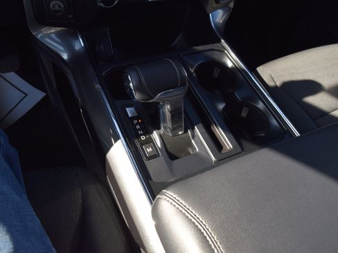 Used 2023 Ford F150 XLT w/ Equipment Group 302A High image 16