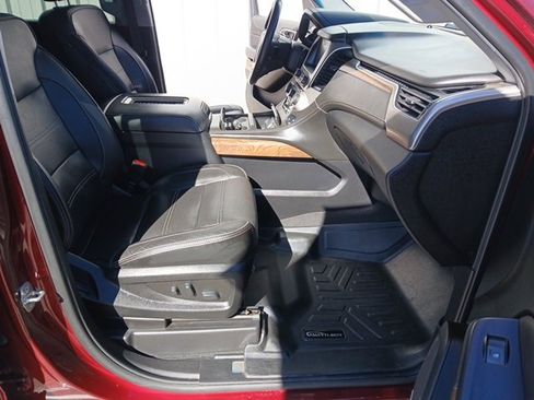 Used 2020 GMC Yukon XL Denali image 45