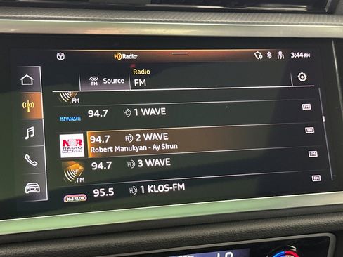 Used 2025 Audi Q3 2.0T Premium w/ Convenience Package image 17