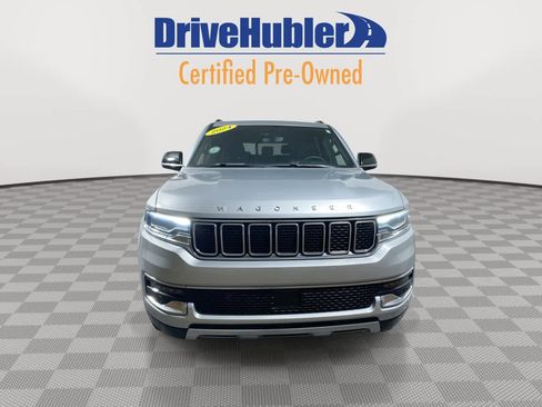 Used 2024 Jeep Wagoneer L Series III w/ Flexible Seating Group image 7