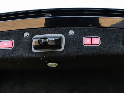 Used 2017 Mercedes-Benz S 550 Cabriolet image 60