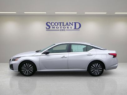 Used 2025 Nissan Altima 2.5 SV