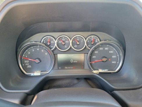 Used 2021 Chevrolet Suburban LT w/ LT Signature Package image 20